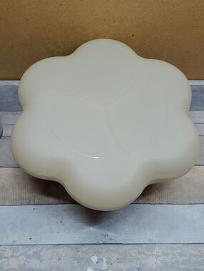 Tupperware XL Flower Shape Chip Salad Dip Bowl & Divided Top Lid